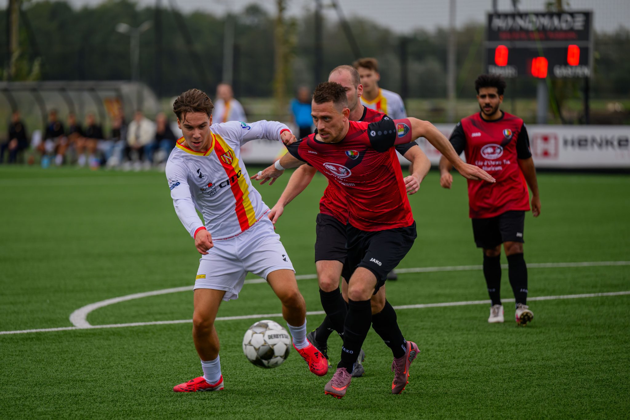 Nederhorst verliest bij competitiestart