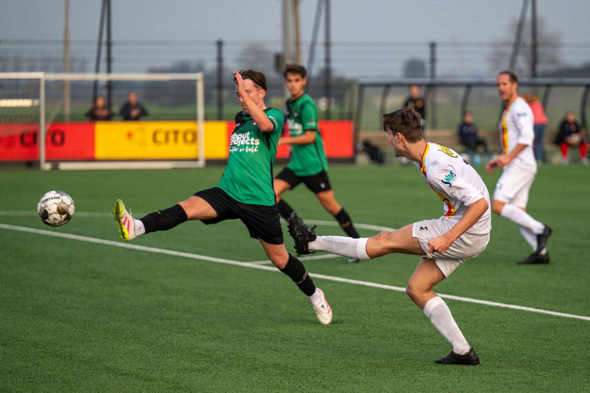 Salus Fysiocare 4 jaar mouwsponsor van onze VVN senioren selectie